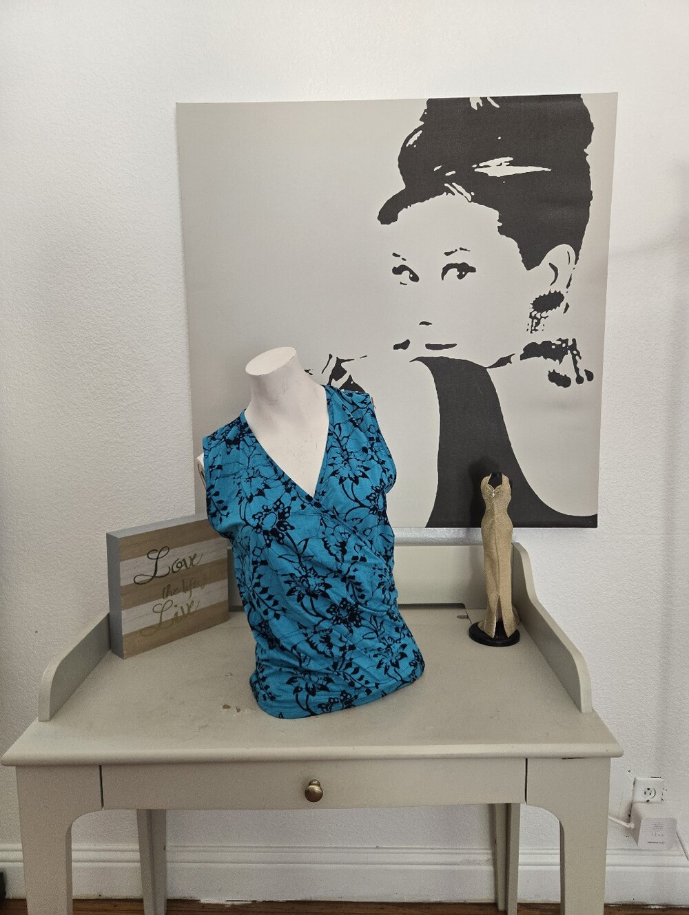 NWT Tint Women's Turquoise Floral V-Neck Sleeveless Top Size XL